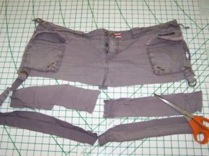 Como hacer un bolso con shorts reciclados (4)