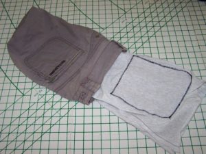 Como hacer un bolso con shorts reciclados (8)